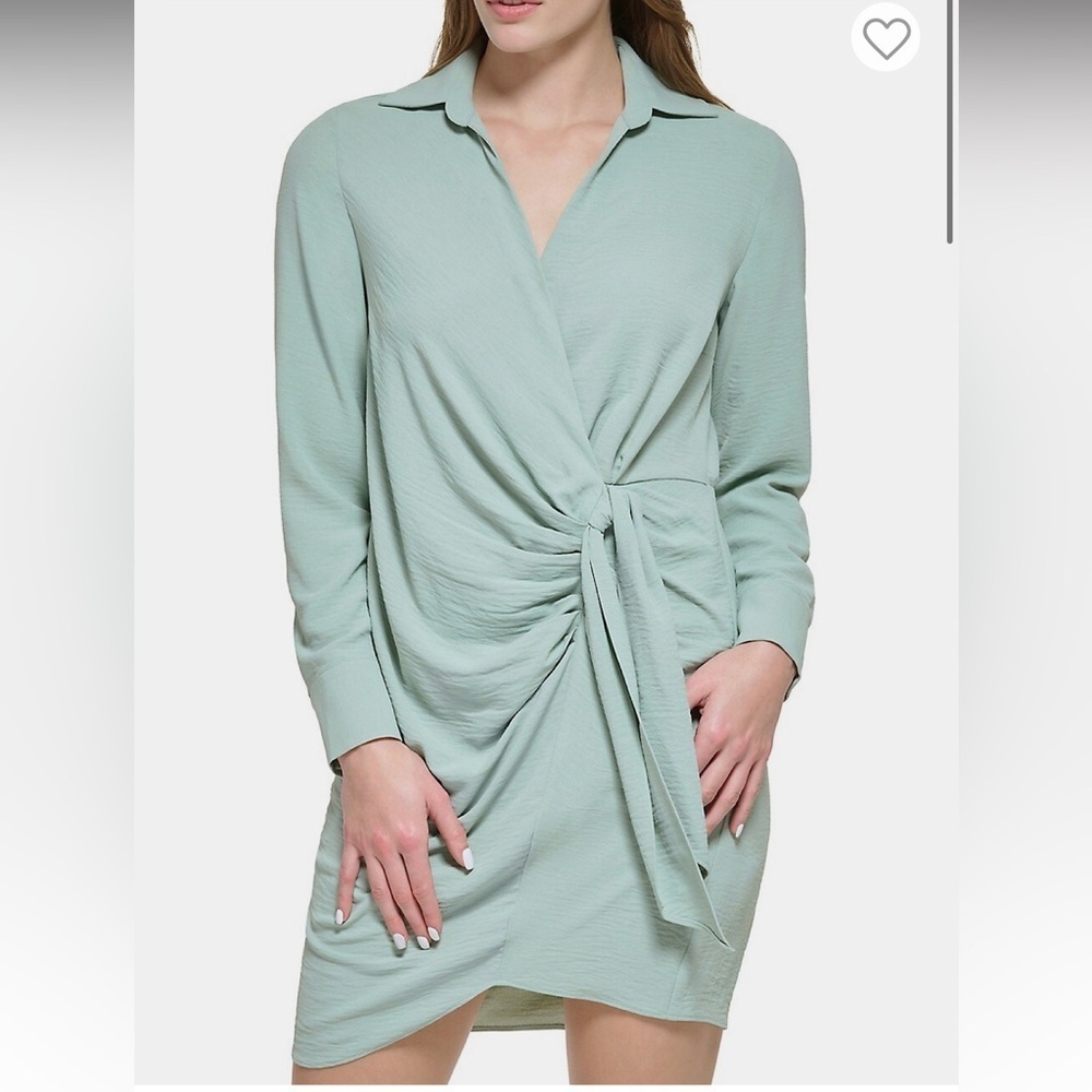 Calvin Klein
Textured Knotted Mini Collar Dress